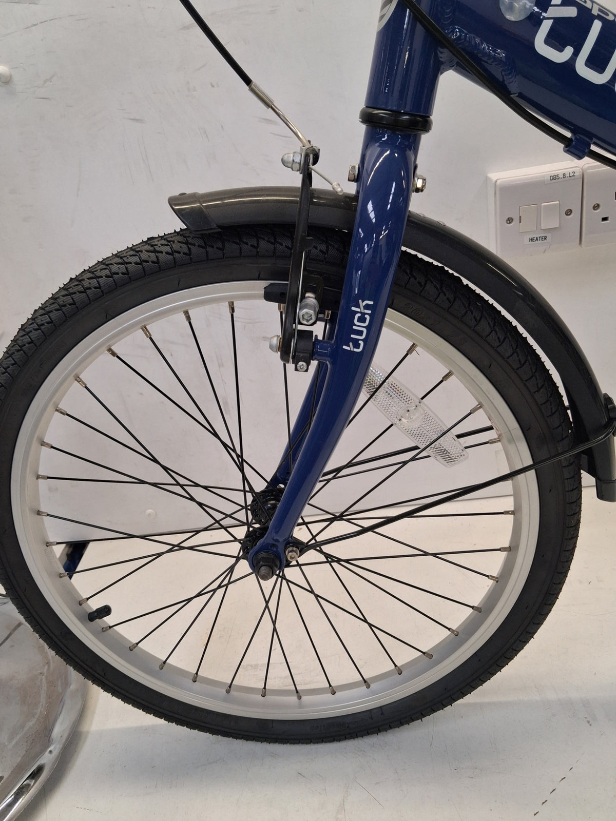 Apollo Tuck Unisex Single Speed 20''-Wheel Lightweight Folding Bike - Blue